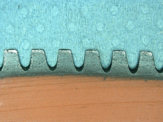 Beitrag_Anwendung-Teigmesser_nach_Ultraschallreinigung